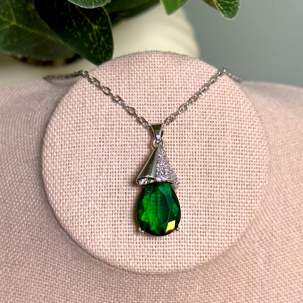 Green Large Swarovski Crystal Necklace